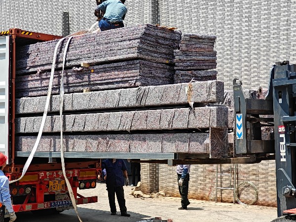 工程机械前处理浸漆线发货泰国